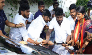 பனையூரில் தவெக அலுவலகம் முன்பு நடிகர் விஜய் காரை முற்றுகையிட்ட அதிருப்தி நிர்வாகிகள்