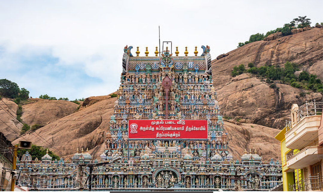 திருப்பரங்குன்றம் மலைக்கு செல்ல 20 நாட்களுக்கு பிறகு அனுமதி வழங்கிய மாவட்ட நிர்வாகம்