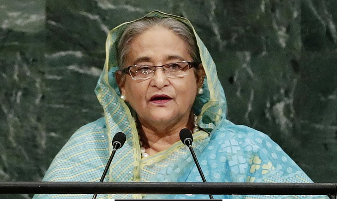 வங்கதேசத்தில் சிறுபான்மையினர் மீது தாக்குதல் குறித்து கண்டனம் தெரிவிக்கும் முன்னாள் பிரதமர் ஷேக் ஹசீனா