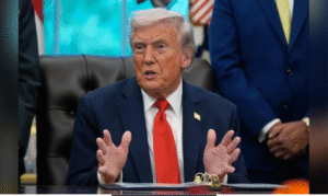 ஈரானில் போராட்டங்கள் தொடர்பாக அமெரிக்க தலையீடு குறித்து எச்சரிக்கை விடுத்த அதிபர் டிரம்ப்