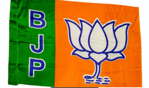 மகாராஷ்டிரா மாநகராட்சி தேர்தலுக்கு முன்பாகவே, மும்பை உட்பட 29 மாநகராட்சிகளில் 68 இடங்களில் பா.ஜ., தலைமையிலான மஹாயுதி கூட்டணி வேட்பாளர்கள் போட்டியின்றி தேர்வு செய்யப்பட்டுள்ளனர். எதிர்க்கட்சி வேட்பாளர்கள் பலர் மனுக்களை வாபஸ் பெற்றதைத் தொடர்ந்து இந்த வெற்றி அறிவிக்கப்பட்டுள்ளது.