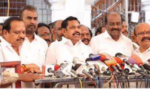 சேலத்தில் செய்தியாளர்களை சந்தித்து விஜய் அரசியல் குறித்து விமர்சித்து பேசும் இபிஎஸ்