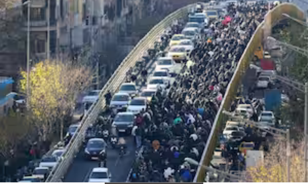 ஈரானில் பொருளாதார நெருக்கடிக்கு எதிராக நடைபெற்ற போராட்டங்களின்போது ஏற்பட்ட வன்முறை நிலவரம்