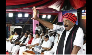 மதுரையில் நடைபெற்ற பொதுக்கூட்டத்தில் பேசிய ம.தி.மு.க., பொதுச்செயலர் வைகோ.