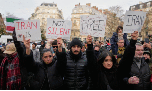 ஈரானில் போராட்டக்காரர்களுக்கு ஆதரவாக அறிக்கை வெளியிட்ட ஐரோப்பிய பார்லிமென்ட் தலைவர் ராபர்ட்டா மெட்சோலா