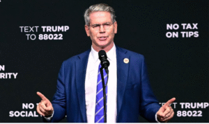 இந்திய இறக்குமதி வரி குறைப்பு குறித்து கருத்து தெரிவித்த அமெரிக்க கருவூல செயலாளர் ஸ்காட் பெசென்ட்