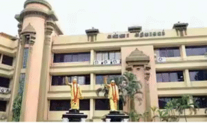 டைம்ஸ் நவ் ஆங்கில சேனல் விவாதத்தில் பங்கேற்ற தி.மு.க. மற்றும் பா.ஜ. செய்தித் தொடர்பாளர்கள்