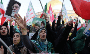 ஈரானில் அமெரிக்க தூதரத்துவ கட்டடம் அருகில் இருக்குமிடத்தில் பாதுகாப்பு அறிவுரை தொடர்பான அறிவிப்பு – அமெரிக்கக் குடிமக்கள் விசாரணைக்கு அறிவுரை பெறுகிறார்.