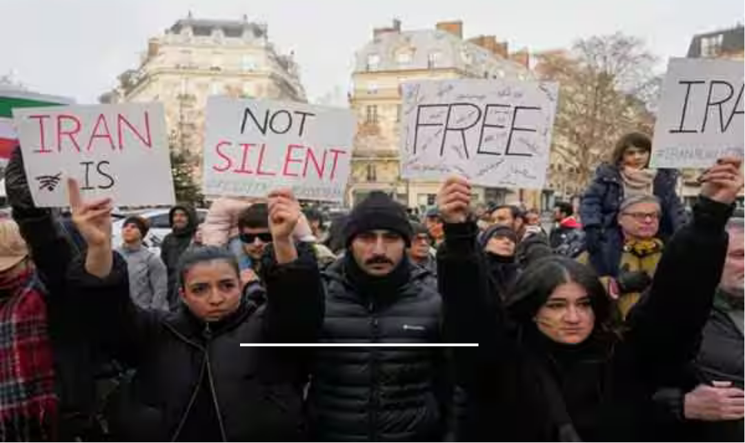 ஈரானில் வன்முறை மற்றும் போராட்டங்களில் உயிரிழப்பு அதிகரிப்பு குறித்த செய்தி.