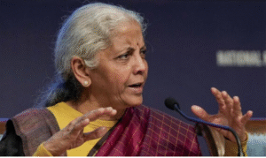 மத்திய பட்ஜெட் குறித்து செய்தியாளர்களிடம் விளக்கம் அளிக்கும் நிதியமைச்சர் நிர்மலா சீதாராமன்