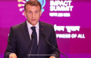 ரபேல் போர் விமானம் பறக்கும் காட்சி