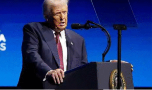 ஈரானில் மக்கள் போராட்ட உயிரிழப்புகள் குறித்து குற்றஞ்சாட்டும் அமெரிக்க அதிபர் டிரம்ப்.