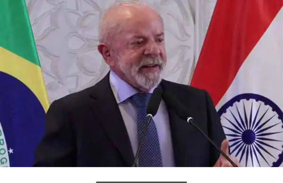 இந்தியா பயணத்தின் போது டில்லியில் நிருபர்களிடம் பேசிய பிரேசில் அதிபர் லுலா டா சில்வா.