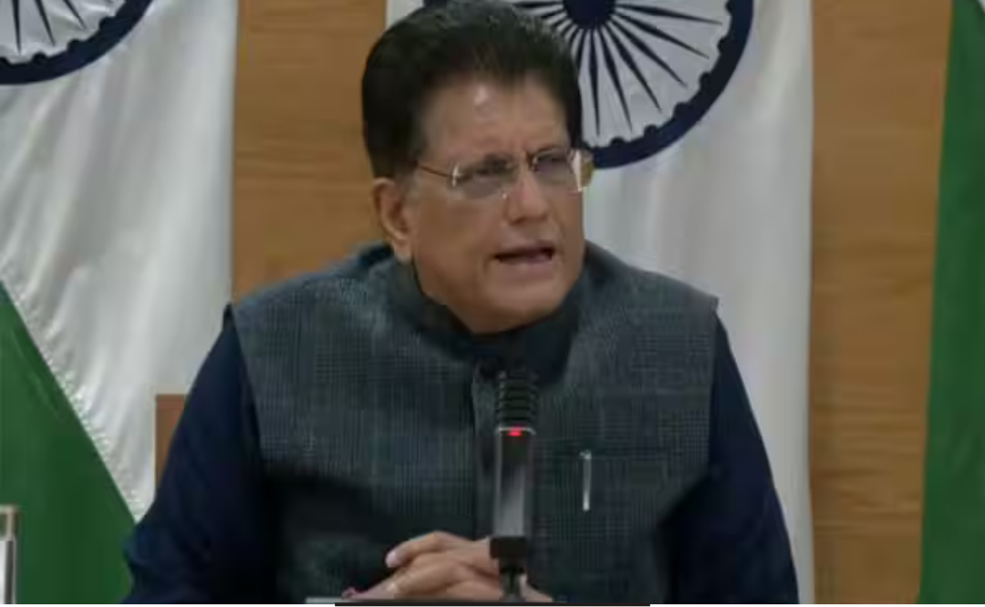 ராகுல் காந்தி குறித்து குற்றச்சாட்டு முன்வைக்கும் மத்திய அமைச்சர் பியூஷ் கோயல் செய்தியாளர் சந்திப்பு காட்சி