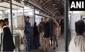 டில்லி குண்டுவெடிப்பு வழக்கில் என்ஐஏ விசாரணை மற்றும் பாதுகாப்பு நடவடிக்கை காட்சி