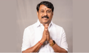 நைனர் நாகேந்திரன் திமுக அரசின் செயல்பாடுகளை குறைத்து விமர்சித்து பேசுகிறார்.