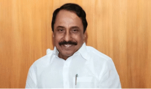 TVK தலைமை ஒருங்கிணைப்பாளர் செங்கோட்டையன், அ.தி.மு.க. பற்றி கடுமையான கருத்து தெரிவிக்கிறார்.