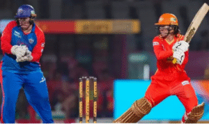 பெண்கள் பிரீமியர் லீக் இறுதிப்போட்டியில் மோதும் பெங்களூரு ராயல் சேலஞ்சர்ஸ் மற்றும் டெல்லி கேப்பிட்டல்ஸ் அணிகள்