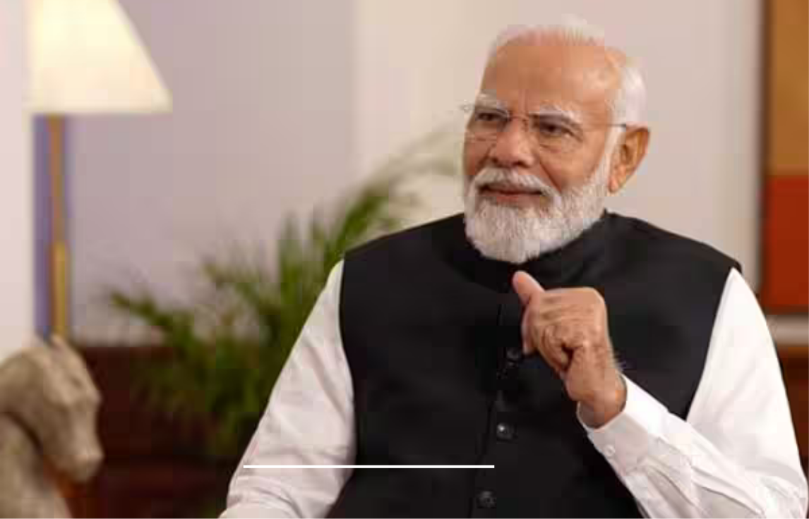 செயற்கை நுண்ணறிவு குறித்து உரையாற்றும் பிரதமர் மோடி.