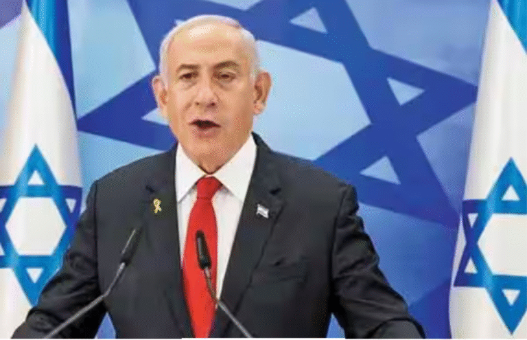 ஜெருசலேம் நகர காட்சி மற்றும் தொலைக்காட்சி உரையாற்றும் இஸ்ரேல் பிரதமர்.