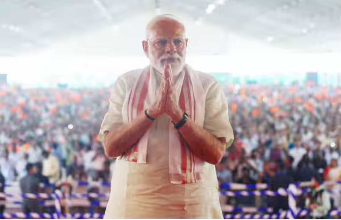 மதுரையில் நடைபெற்ற அரசியல் பொதுக்கூட்டத்தில் உரையாற்றும் பிரதமர் மற்றும் திரண்ட மக்கள் கூட்டம்.