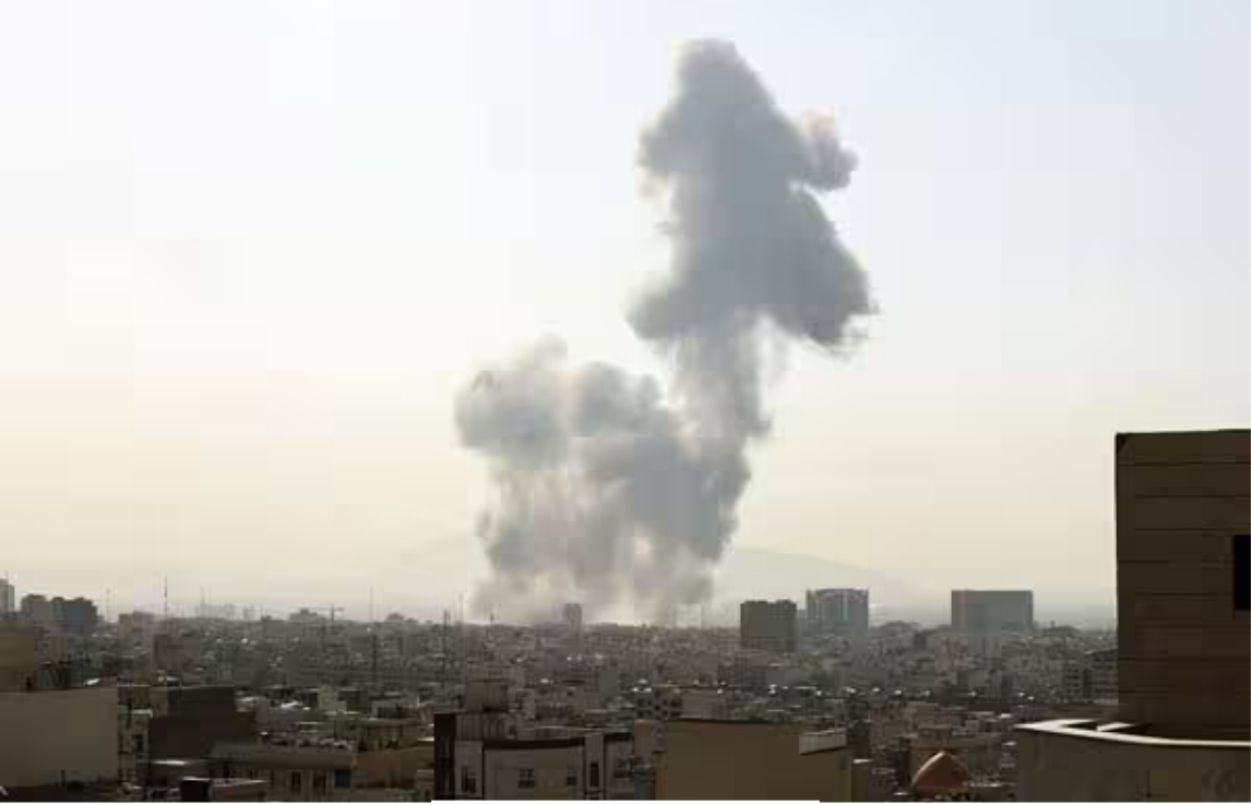 போர் நிலைமை குறித்து கருத்து தெரிவித்த ஈரான் பாதுகாப்பு துறை அதிகாரிகள்.