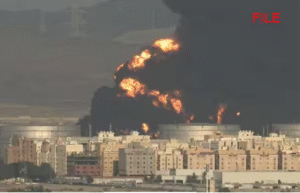 சவுதி அரேபியாவில் உள்ள அராம்கோ எண்ணெய் சுத்திகரிப்பு நிலையம்.