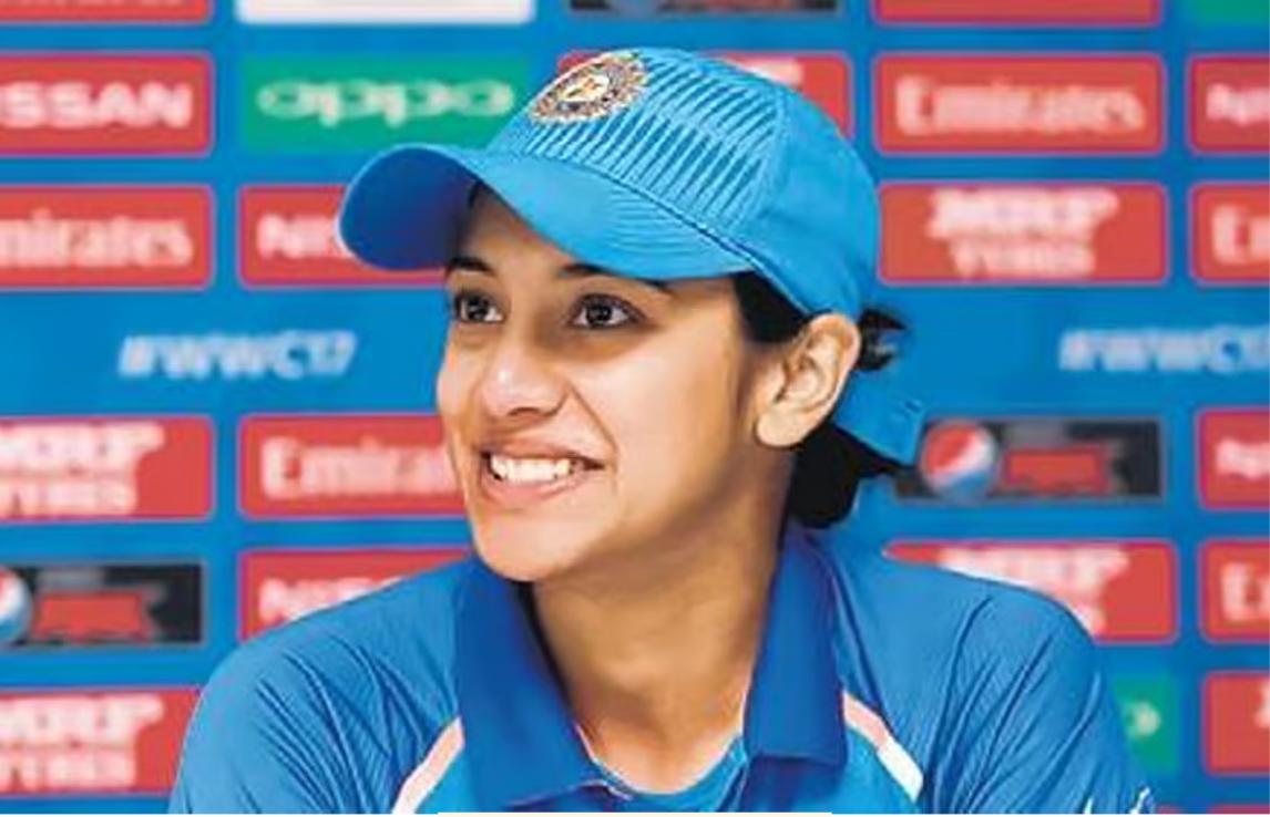 ஐசிசி ஒருநாள் பேட்டர் தரவரிசையில் முதலிடம் பிடித்த இந்திய வீராங்கனை ஸ்மிருதி மந்தனா.