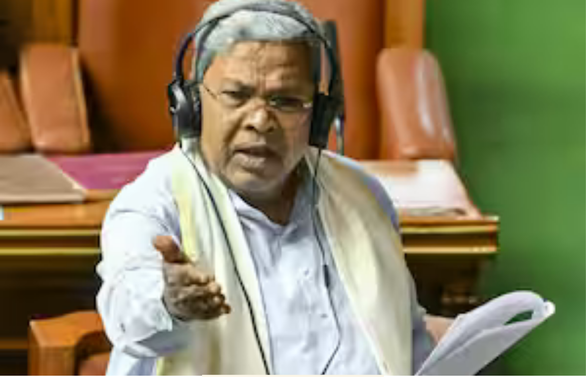 16 வயதுக்குட்பட்ட குழந்தைகளுக்கு சமூக ஊடக தடை குறித்து அறிவித்த கர்நாடக முதல்வர் சித்தராமையா.