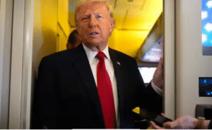 ஈரான் போரில் அமெரிக்கா வெற்றி பெற்று வருவதாக கூறிய அமெரிக்க அதிபர் டொனால்டு டிரம்ப்.