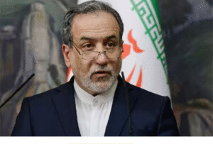 அமெரிக்காவுடன் பேச்சுவார்த்தை நடத்த மாட்டோம் என கூறிய ஈரான் வெளியுறவு அமைச்சர் அப்பாஸ் அராக்ஷி தொடர்பான செய்தி.