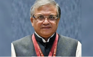 தலைமை தேர்தல் கமிஷனர் ஞானேஷ் குமாரை பதவி நீக்க கோரி ‘இண்டி’ கூட்டணி எம்.பி.க்கள் கையெழுத்திட்ட தீர்மான நோட்டீஸ்.