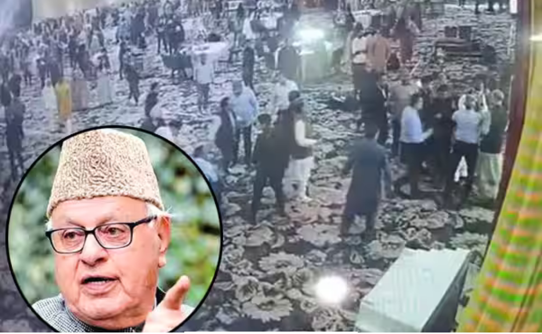 ஜம்முவில் திருமண நிகழ்ச்சியில் நடந்த துப்பாக்கிச்சூட்டில் உயிர் தப்பிய ஜம்மு-காஷ்மீர் முன்னாள் முதல்வர் பரூக் அப்துல்லா.