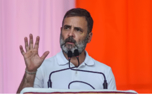 புதுச்சேரியில் பேட்டி அளிக்கும் மா.கம்யூ தலைவர் பாலகிருஷ்ணன் மற்றும் ராகுல் காந்தி விமர்சனம்