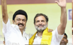 திமுக மற்றும் காங்கிரஸ் இடையிலான தொகுதி பங்கீடு ஒப்பந்தத்தில் கையெழுத்திட்ட முதல்வர் ஸ்டாலின் மற்றும் காங்கிரஸ் தலைவர் செல்வப்பெருந்தகை.