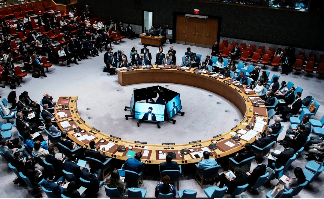 ஐ.நா. பாதுகாப்பு கவுன்சிலில் அமெரிக்கா முன்மொழிந்த செயல்திட்டத்திற்கு எதிர்ப்பு தெரிவித்த ரஷ்யா மற்றும் சீனா.