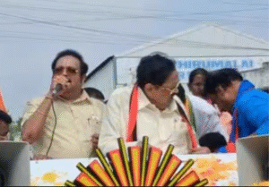 பிரசார வேனில் பேசிய துரைமுருகன் – சர்ச்சையை ஏற்படுத்திய நிகழ்வு காட்சி