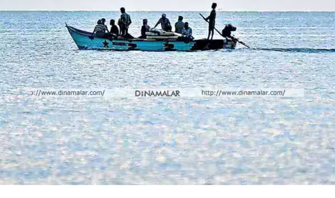 திமுகக்கு எதிராக போஸ்டர் ஒட்டும் மீனவர் நல சங்கத்தினர் – தேர்தல் எதிர்ப்பு காட்சி