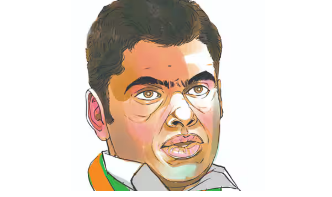 கோவையில் செய்தியாளர்களிடம் பேசி வரும் அண்ணாமலை