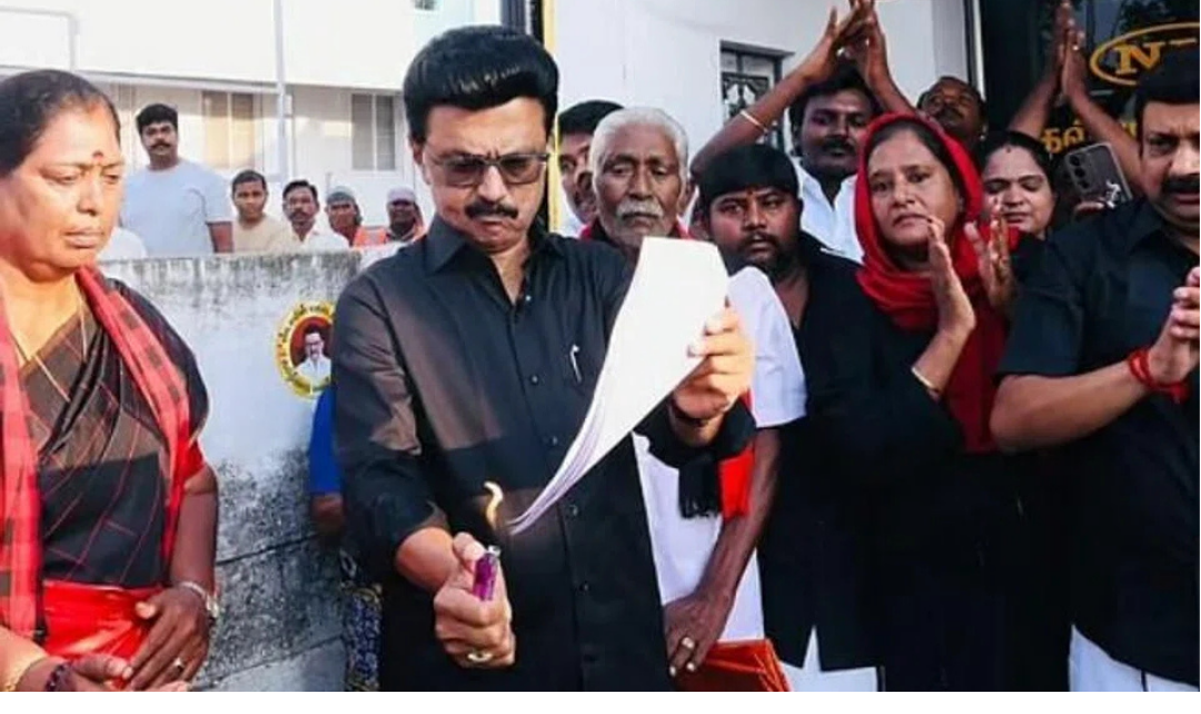 மறுவரையறை மசோதா குறித்து ஸ்டாலின் எச்சரிக்கை வெளியிடும் காட்சி