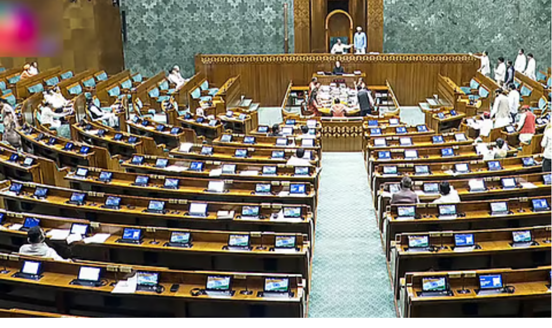 மக்களவையில் மசோதாக்கள் குறித்து நடைபெறும் விவாதம் மற்றும் வாக்கெடுப்பு காட்சி