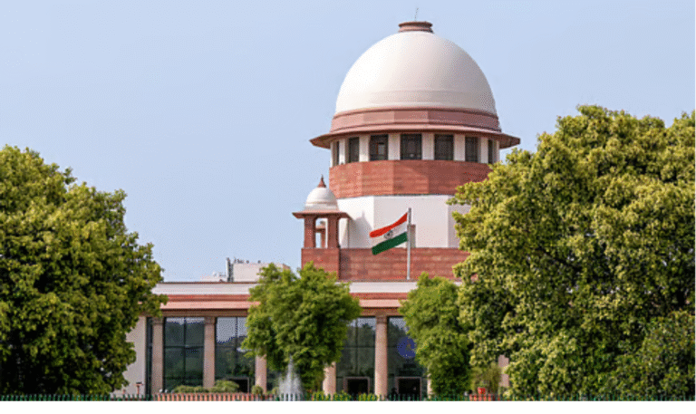 சுப்ரீம் கோர்ட்டு தீர்ப்பு மற்றும் ஜீவனாம்சம் தொடர்பான வழக்கு காட்சி