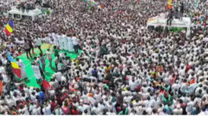 கரூரில் தேர்தல் பிரசாரத்தில் உரையாற்றும் எடப்பாடி பழனிசாமி