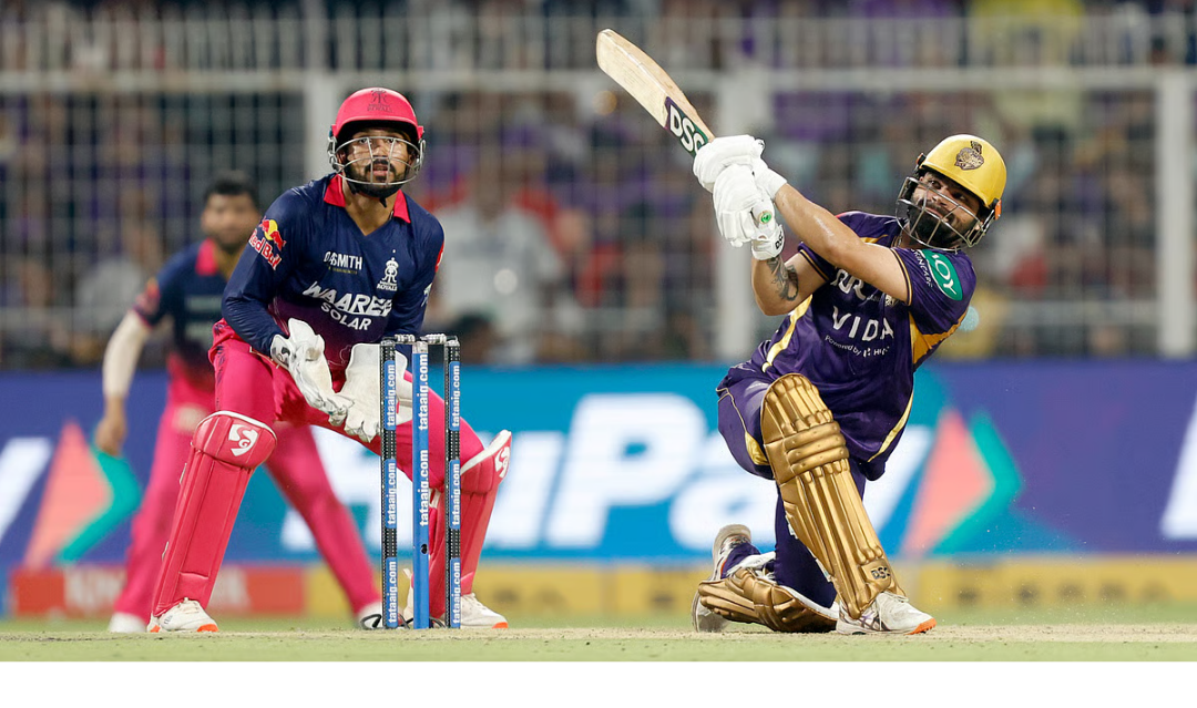 ரிங்கு சிங் அரைசதம் அடித்து கொண்டாடும் காட்சி