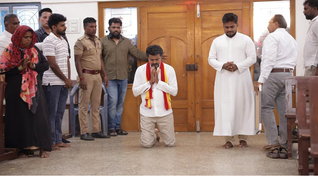 திருச்சியில் மதத்தலங்களில் வழிபாடு செய்யும் விஜய்