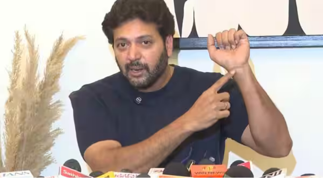 குடும்ப பிரச்னைகள் குறித்து உருக்கமாக பேசிய நடிகர் ரவி மோகன்.