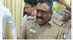 சர்ச்சைக்குரிய சம்பவத்துக்குப் பிறகு காத்திருப்போர் பட்டியலுக்கு மாற்றப்பட்ட ராயபுரம் போலீஸ் இன்ஸ்பெக்டர் சிதம்பரம் பாரதி.