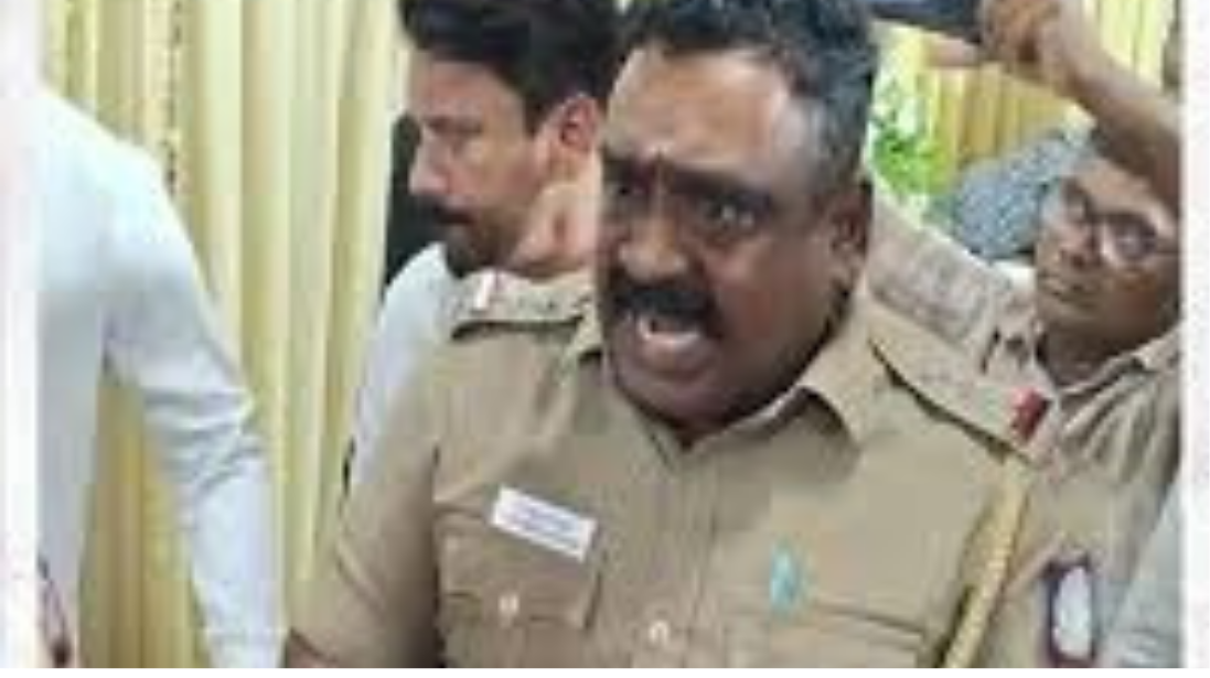 சர்ச்சைக்குரிய சம்பவத்துக்குப் பிறகு காத்திருப்போர் பட்டியலுக்கு மாற்றப்பட்ட ராயபுரம் போலீஸ் இன்ஸ்பெக்டர் சிதம்பரம் பாரதி.
