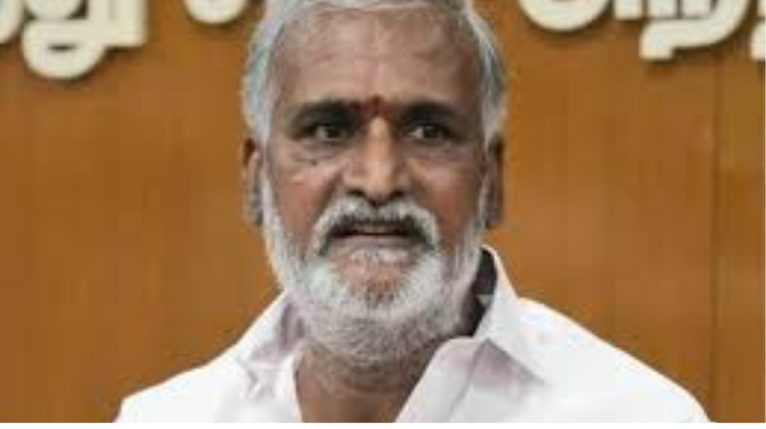 தேர்தல் மோதல் வழக்கில் போலீஸ் நடவடிக்கைக்கு உள்ளான முன்னாள் அமைச்சர் சேகர்பாபு.