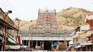 திருப்பரங்குன்றம் சுப்பிரமணிய சுவாமி கோவில் விவகாரம் தொடர்பாக விசாரணை நடத்திய சென்னை உயர்நீதிமன்றம்.